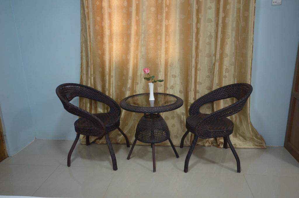 Inlay Palace Hotel Nyaung Shwe Buitenkant foto