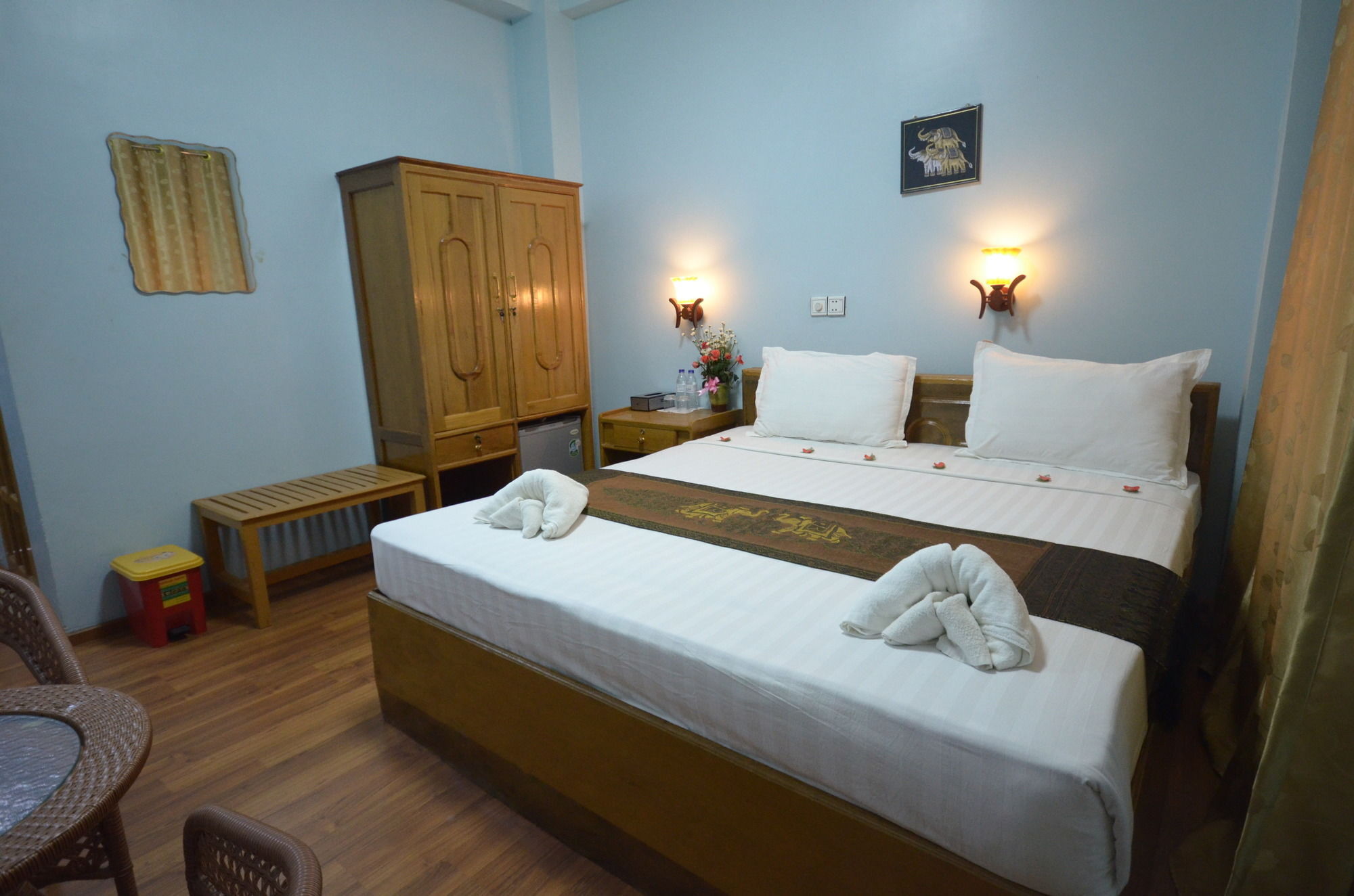 Inlay Palace Hotel Nyaung Shwe Buitenkant foto